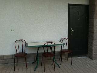 Гостиница Ника Рыбачье Трехместный номер-2